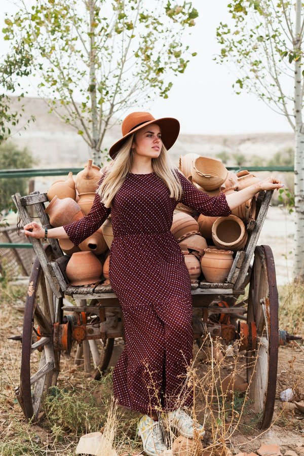 L'élégance intemporelle de la robe Terracotta pour tous les styles !